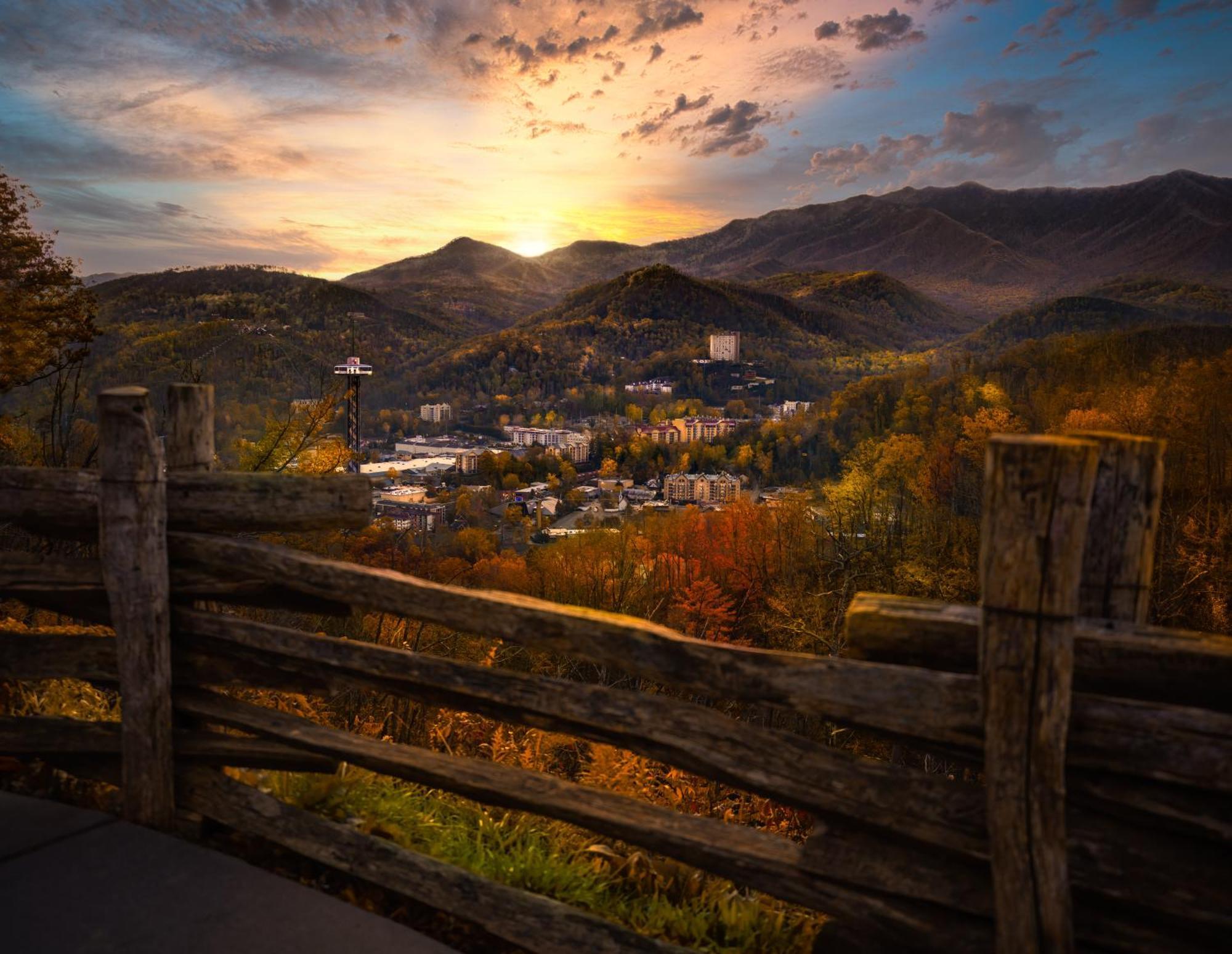 Breathtaking View, Hot Tub, 1089 Of Free Attraction Tickets For Each Paid Day, Dollywood And More! Sevierville Esterno foto
